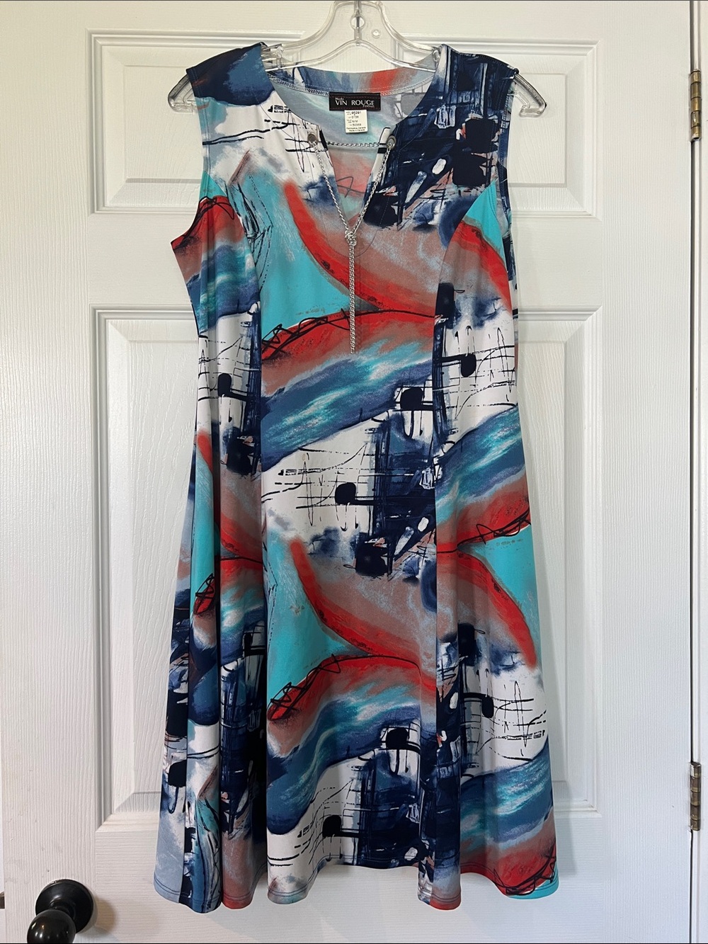 Mode Vin Rouge Helium Sleeveless Midi Dress in Turquoise, Red, Navy